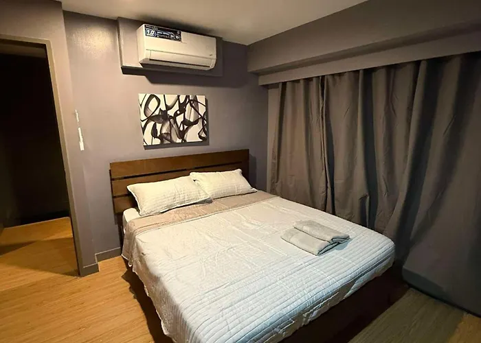 2br Loft With Citylight View In Prime Bgc Location 3*